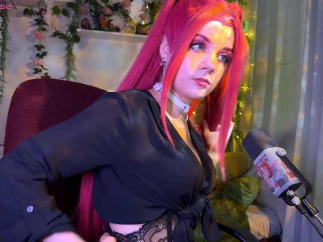 Nightmare-Moon live cam on BongaCams