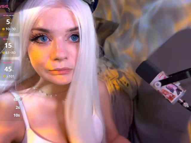 Nightmare-Moon webcam
