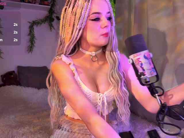 Nightmare-Moon webcam