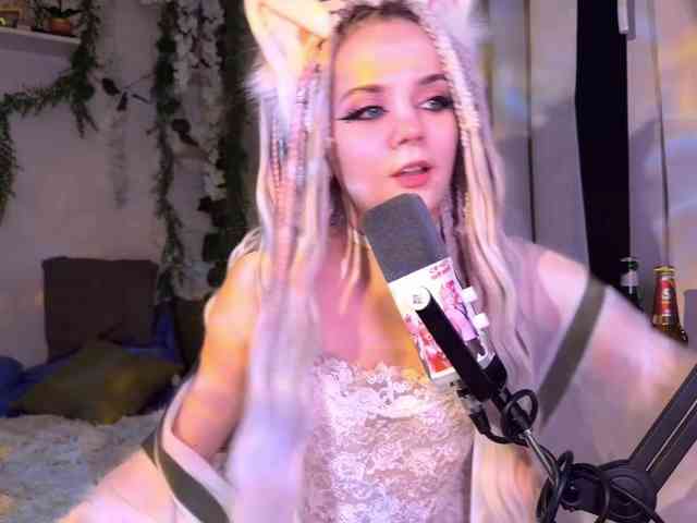 Nightmare-Moon webcam