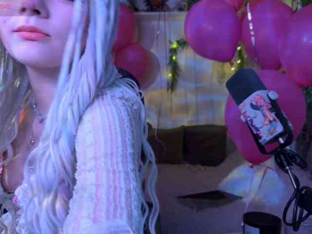 Nightmare-Moon webcam