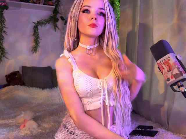 Nightmare-Moon webcam