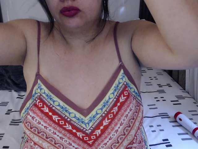 Melanix05 live cam on BongaCams