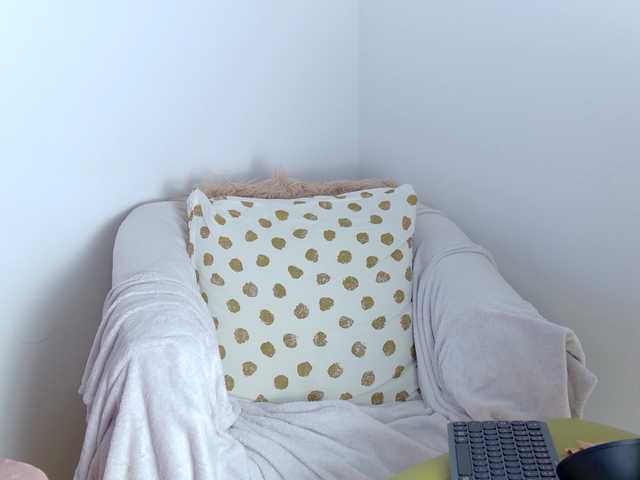 RebeFucksonn Live Cam pe BongaCams