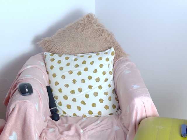 RebeFucksonn live webcam show