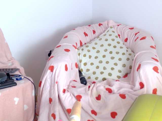 RebeFucksonn live cam on BongaCams