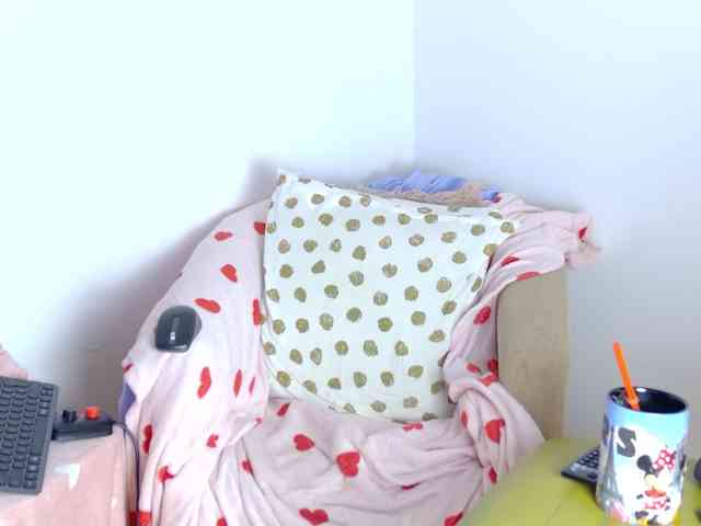RebeFucksonn webcam