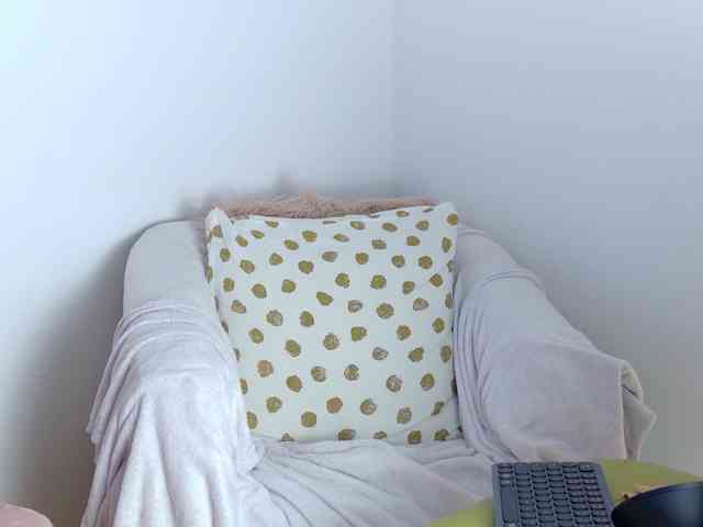 RebeFucksonn webcam