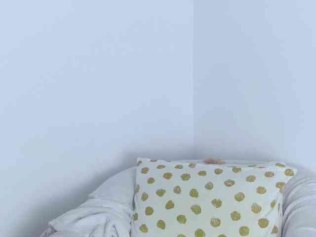 RebeFucksonn webcam
