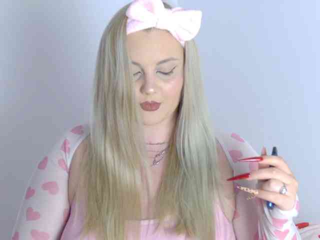 RebeFucksonn webcam