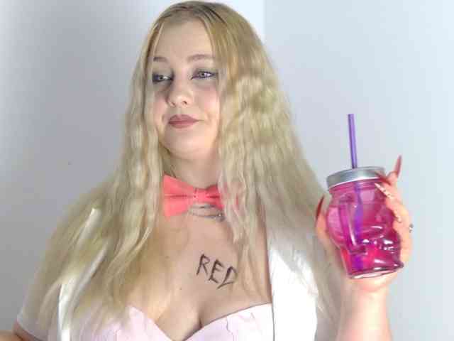 RebeFucksonn