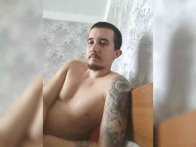 MrForYourEyesOnly Sex Cam Show