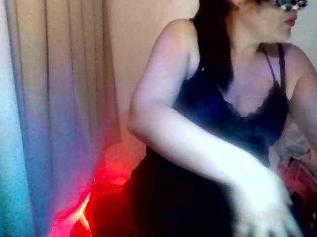BellaMichu webcam