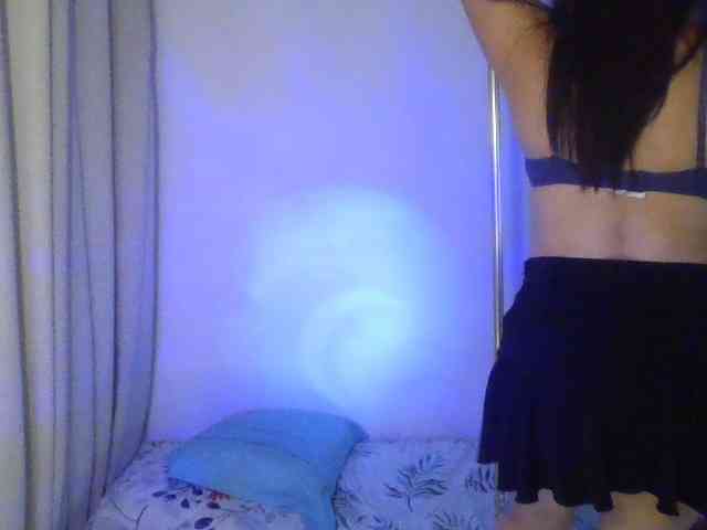 BellaMichu webcam