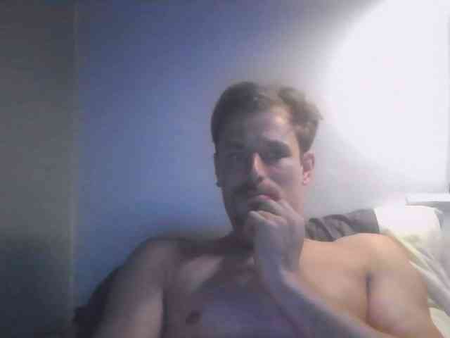 KingHarold Live Webcam on BongaCams