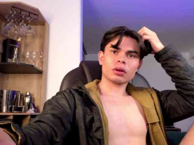 ALEJOOOTWINK ALEJOOOTWINK
