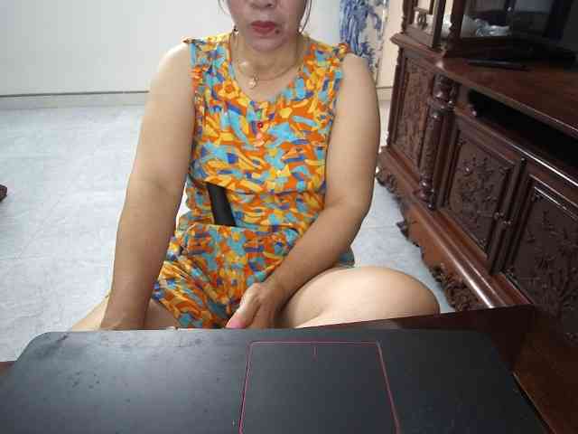 lili8888 webcam