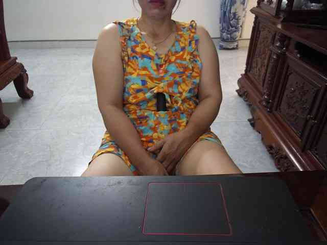 lili8888 webcam