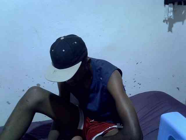 Adams024 Live Webcam on BongaCams