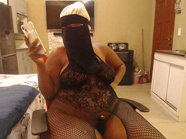 Assqueen90 live webcam show