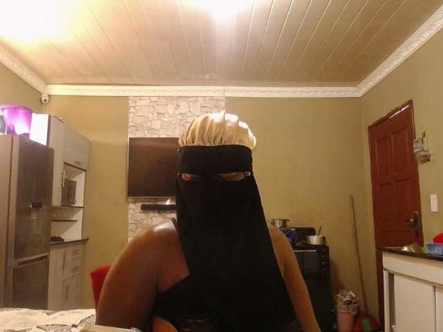 Assqueen90 live webcam show
