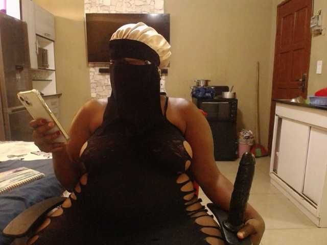 Assqueen90 live webcam show