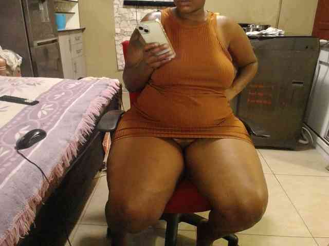 Assqueen90 webcam