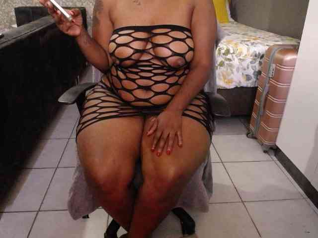Assqueen90 webcam