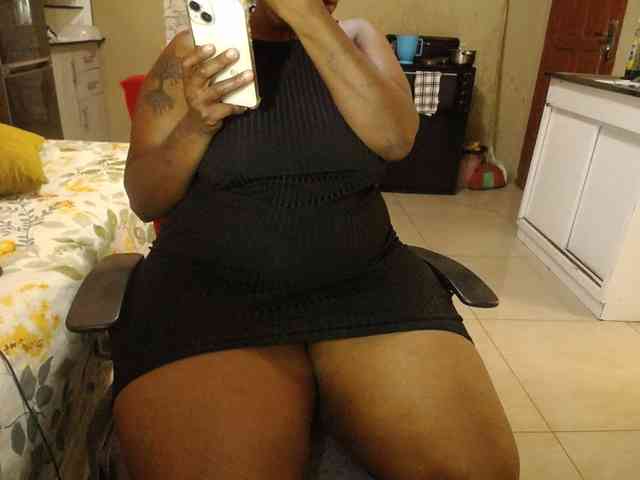Assqueen90 webcam