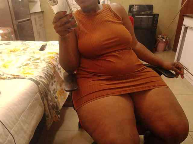 Assqueen90 webcam