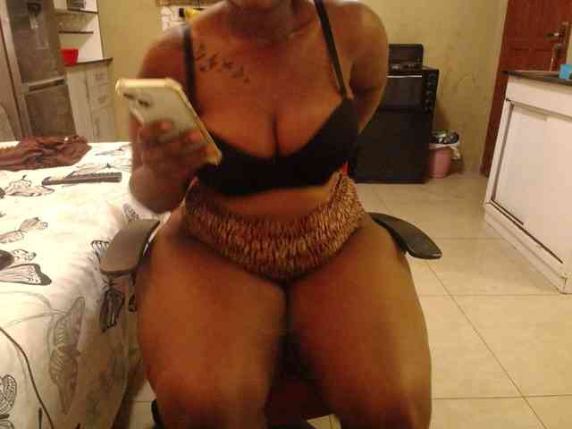 Assqueen90 webcam