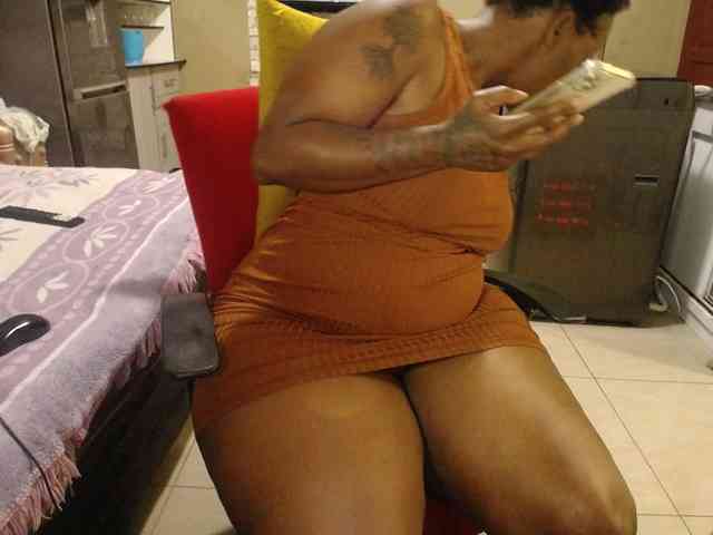 Assqueen90 webcam