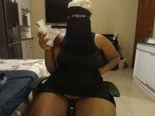 Assqueen90 webcam