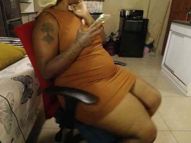 Assqueen90 webcam