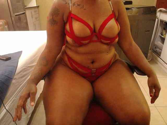 Assqueen90 webcam