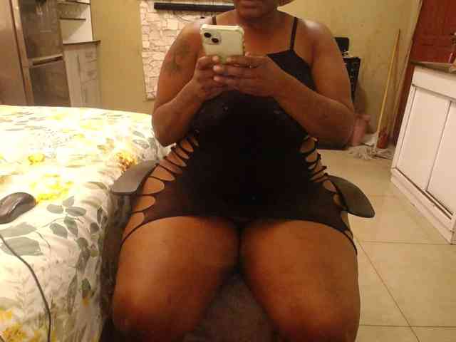 Assqueen90 webcam