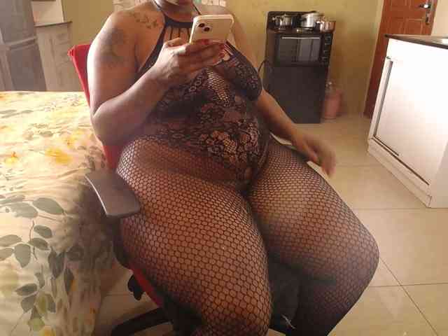 Assqueen90 webcam