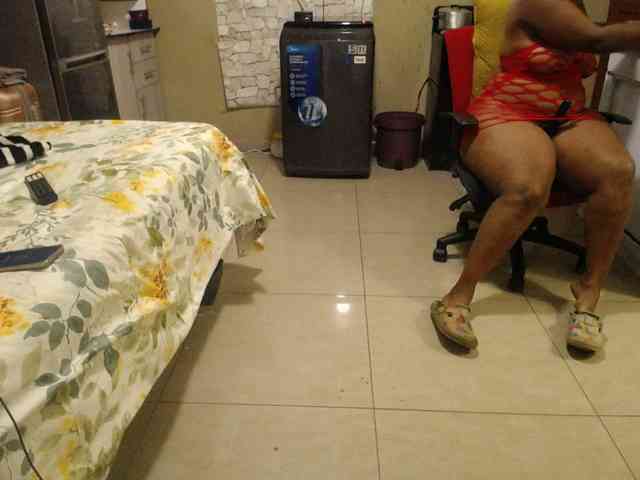 Assqueen90 webcam