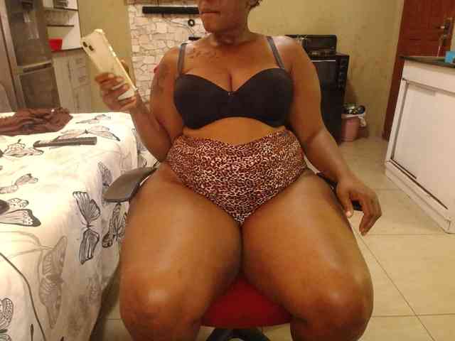 Assqueen90 webcam