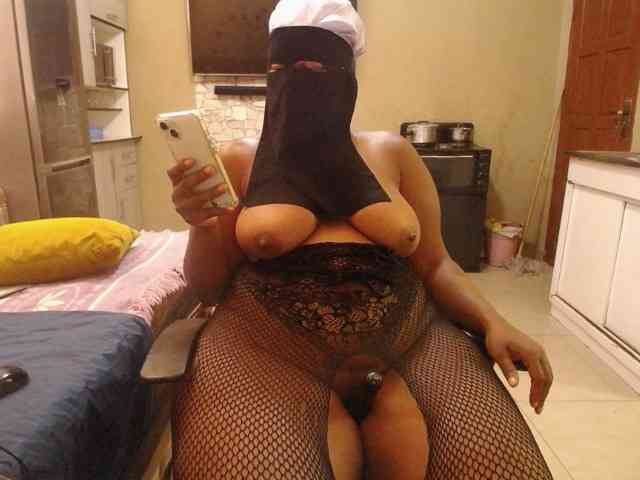 Assqueen90 webcam