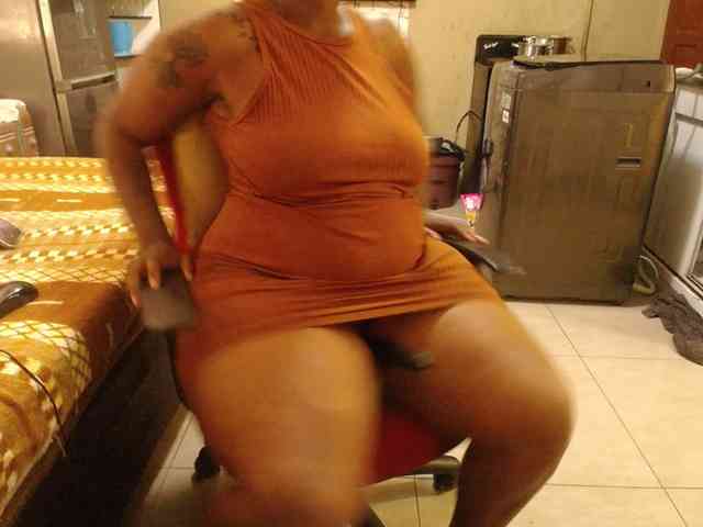 Model: Assqueen90