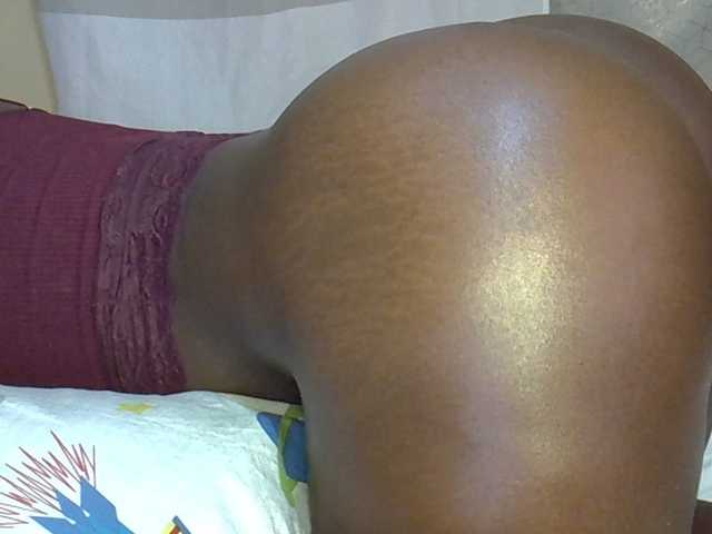 desirdoll23 live webcam show