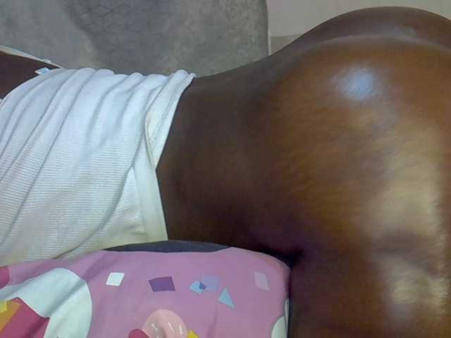 desirdoll23 live cam on BongaCams