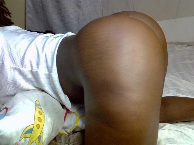 desirdoll23 live cam on BongaCams