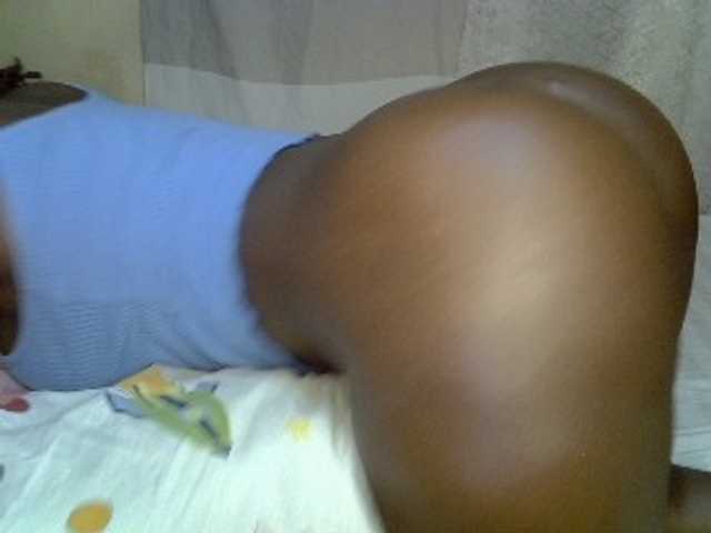 desirdoll23 live cam on BongaCams