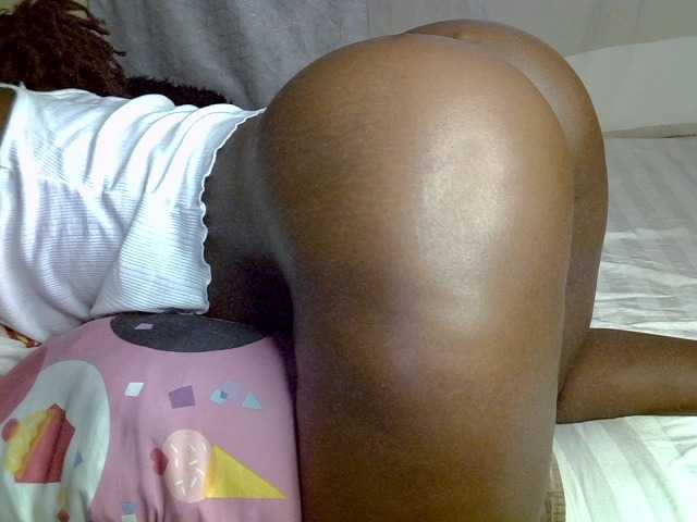 desirdoll23 live cam on BongaCams