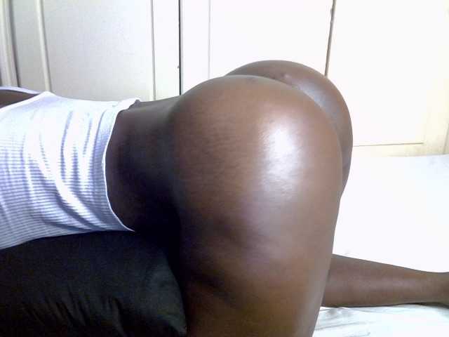 desirdoll23's BongaCams show and profile