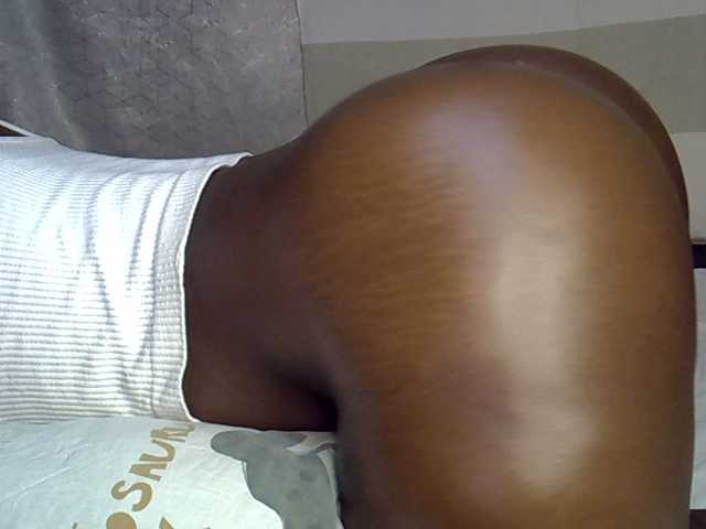 desirdoll23 live cam on BongaCams