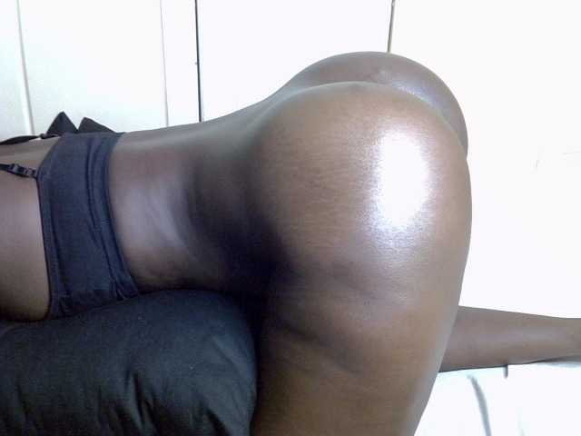 desirdoll23's BongaCams show and profile