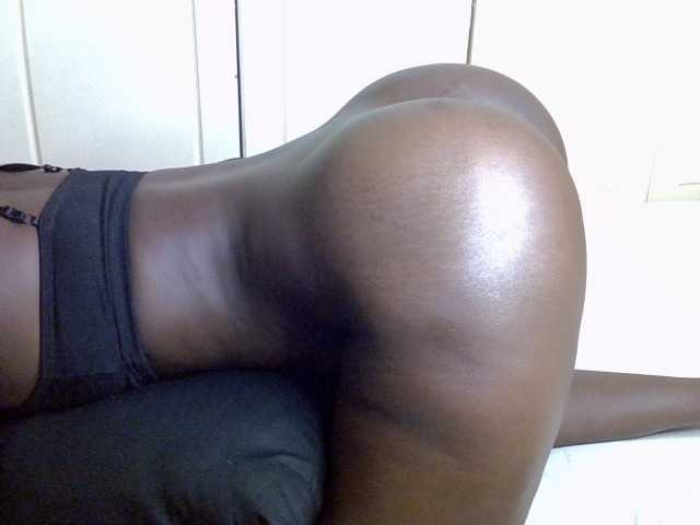 desirdoll23's BongaCams show and profile